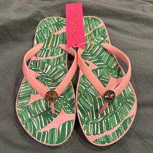 Lilly Pulitzer flip flops